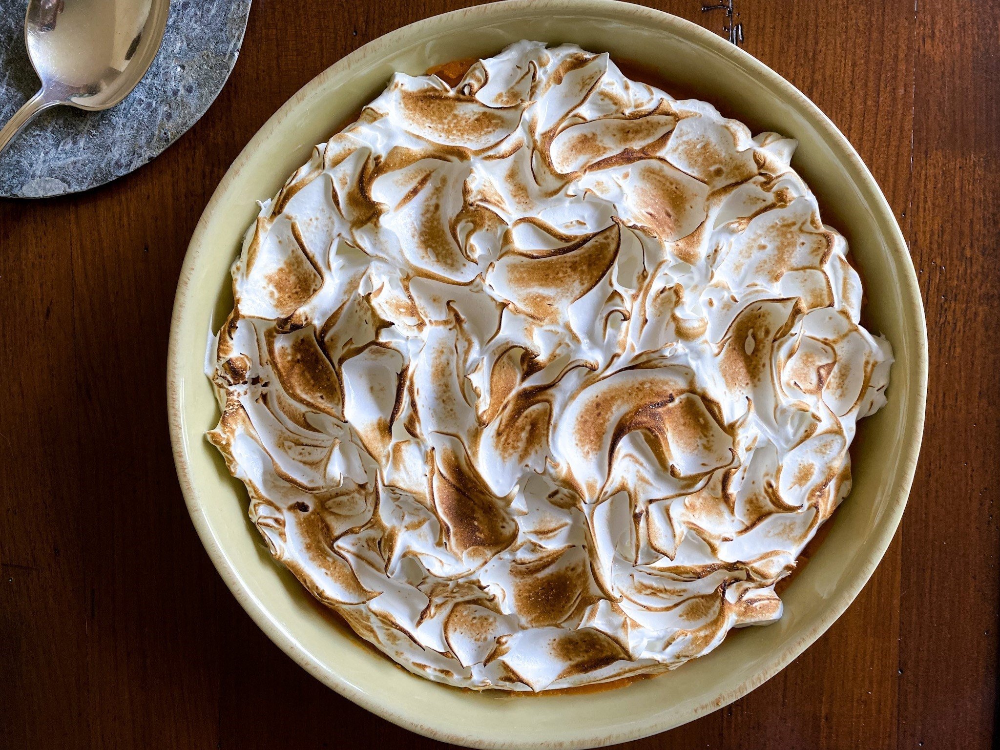 Mashed Sweet Potatoes with Fluffy Meringue Topping