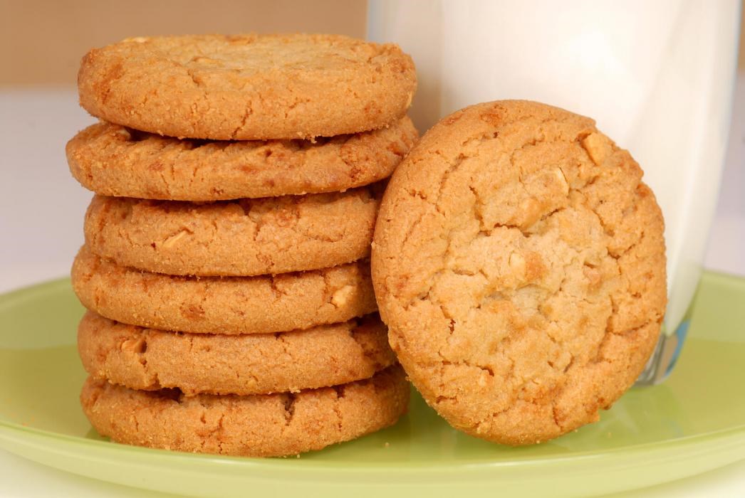 Peanut Butter Cookies - 125 Medium Cookies  