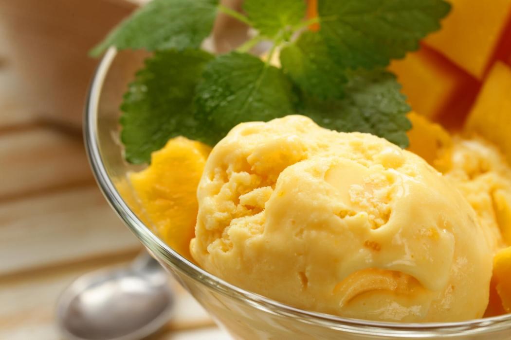 Mango Frozen Yogurt - 5 cups (ten ½-cup servings)