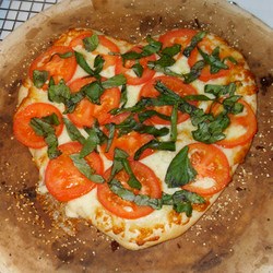 Pizza Margherita - Makes 2 (12-14 inch pizzas)
