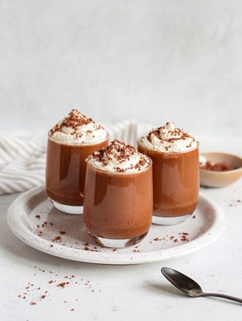 Simple Chocolate Mousse - 5 Cups