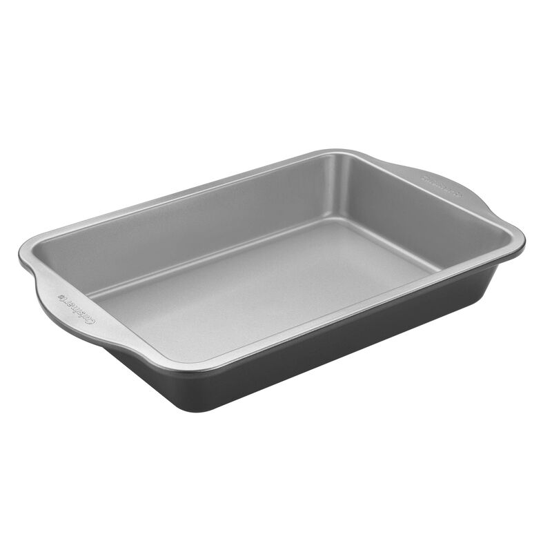 Easy Grip&reg;  Nonstick Metal 13" x 9" Cake Pan