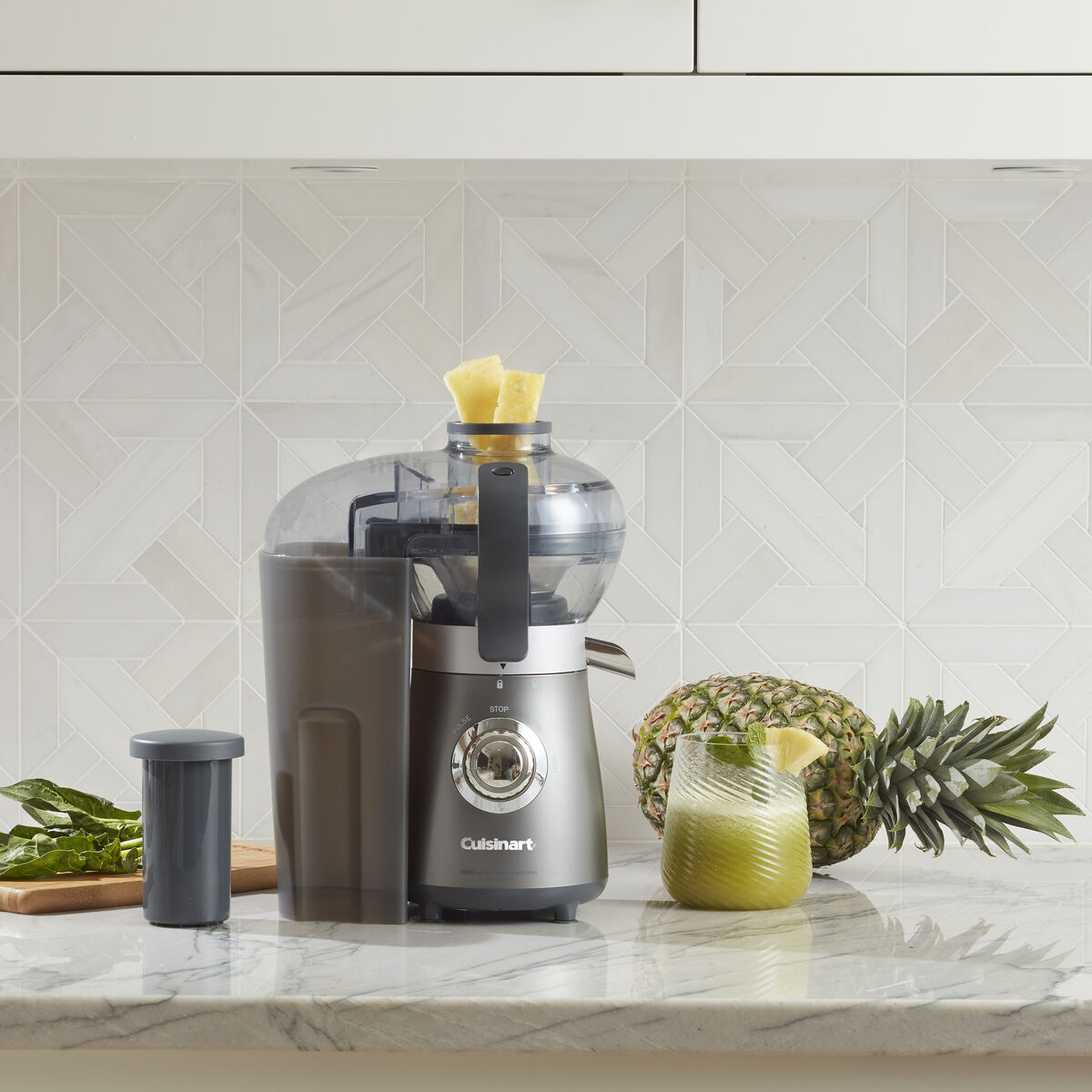 Discontinued Compact Blender and Juice Extractor Combo