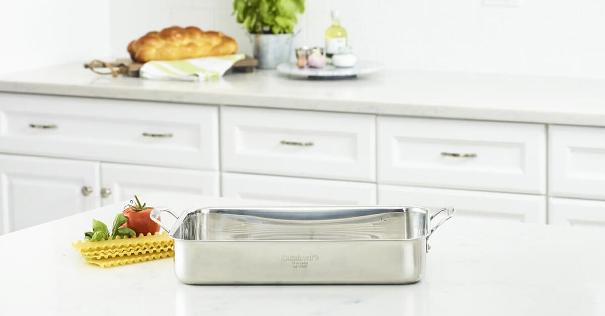 14" Lasagna Pan with Stainless Roasting Rack 3