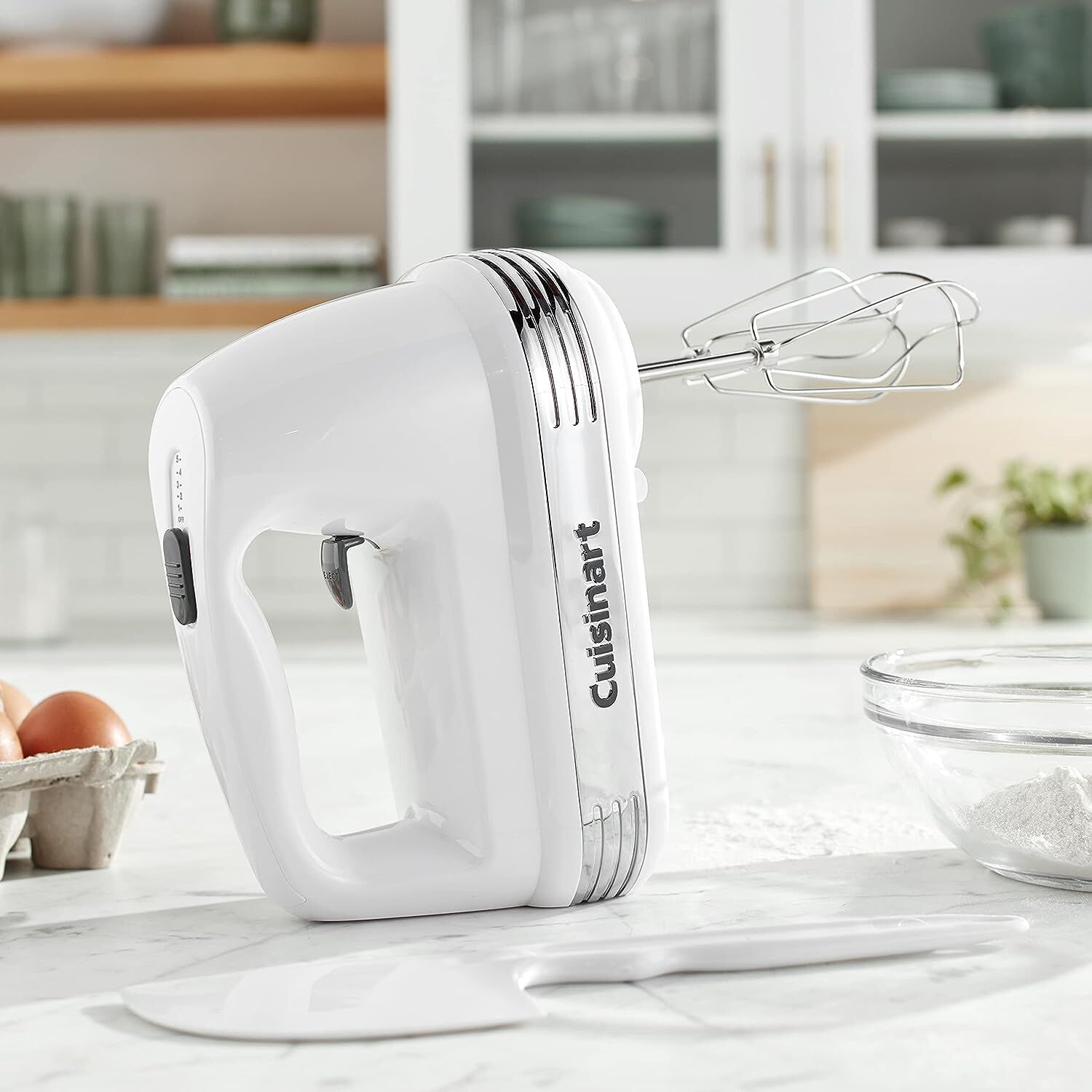 Cuisinart 5 Speed Hand Mixer - Thumbnail 2
