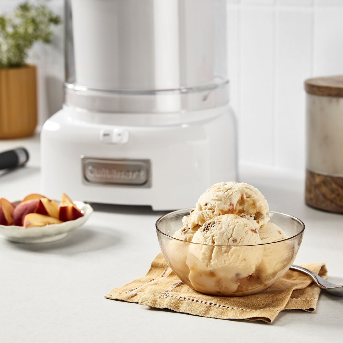 Frozen Yogurt Ice Cream & Sorbet Maker Cuisinart