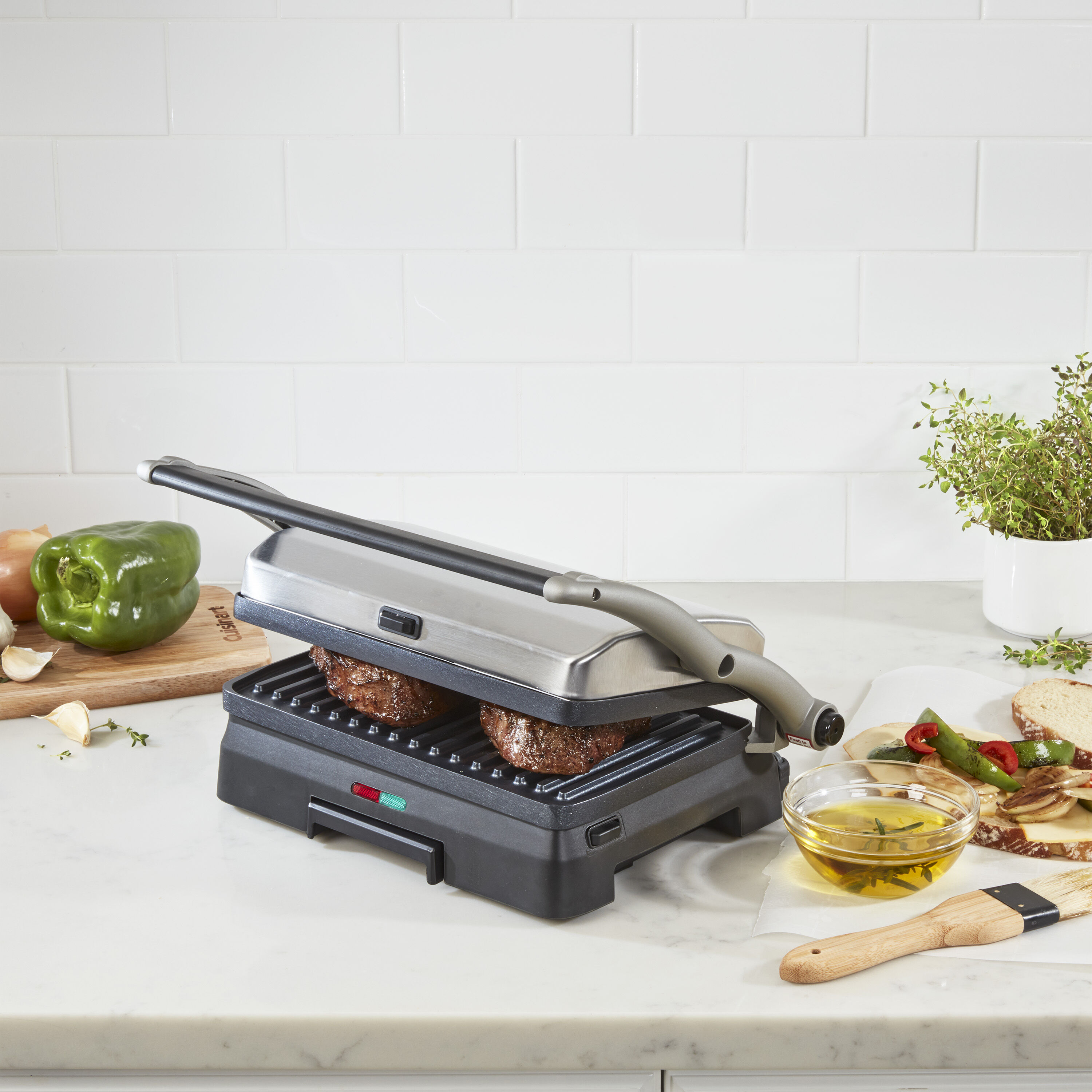 キッチン家電 Cuisinart Grill & Panini Press Amazon.com: Cuisinart Griddler® Indoor Grill & Panini Press