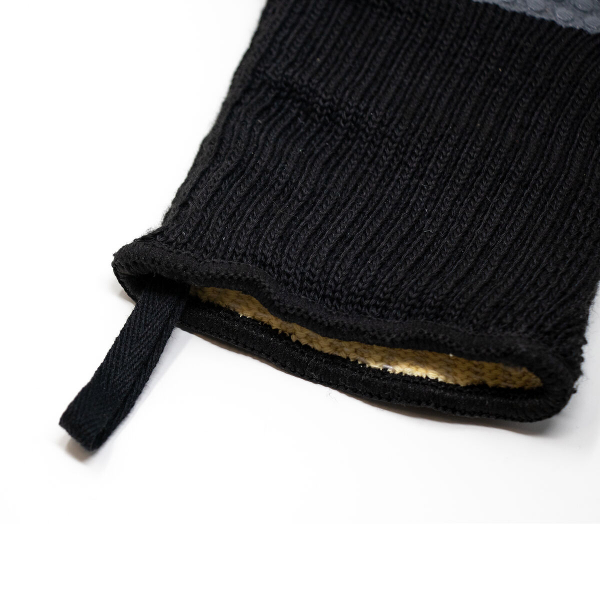 Full Coverage Heat Resistant Grill Gloves 3