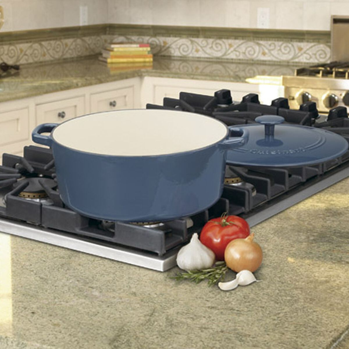 Chef&rsquo;s Classic&trade; Enameled Cast Iron Cookware 7 Qt. Round Covered Casserole 4