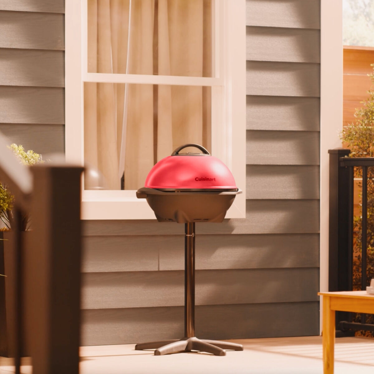 2-in-1 Indoor/Outdoor Electric Grill