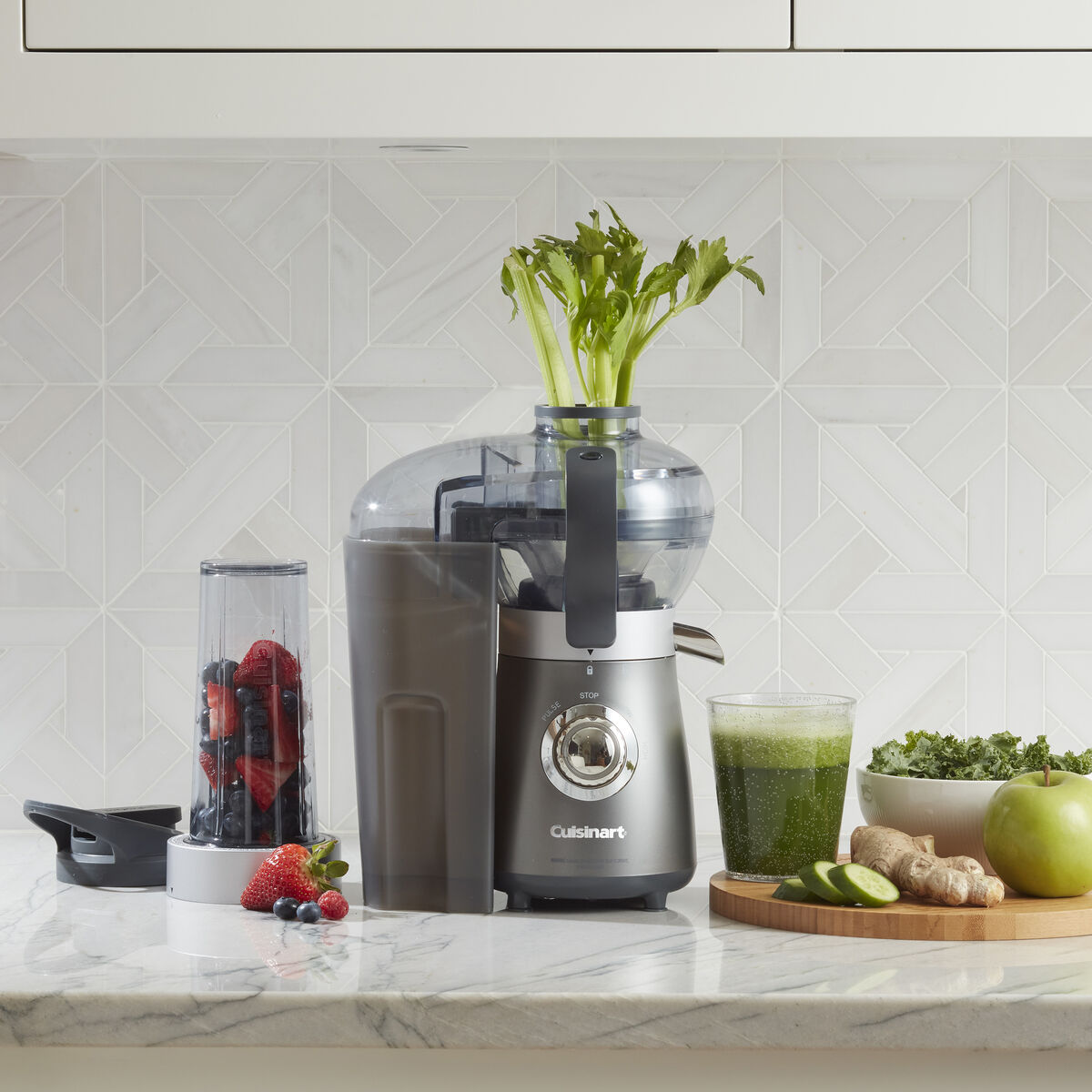 Discontinued Cuisinart Compact Blender Juice Extractor Combo