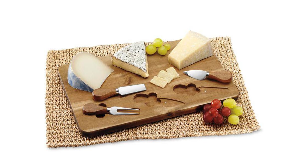 Discontinued Acacia 4 piece Cheese Board Classic 2