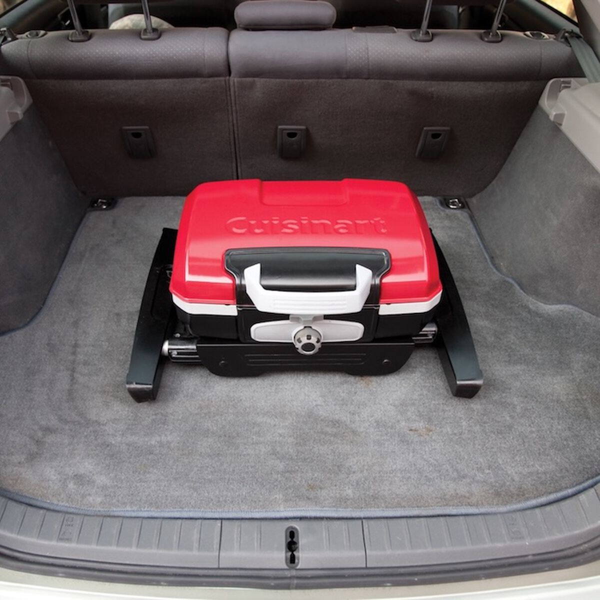 Discontinued Petite Gourmet Portable Gas Grill with VersaStand 9