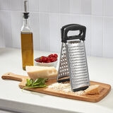 2-in-1 Detachable Grater 2
