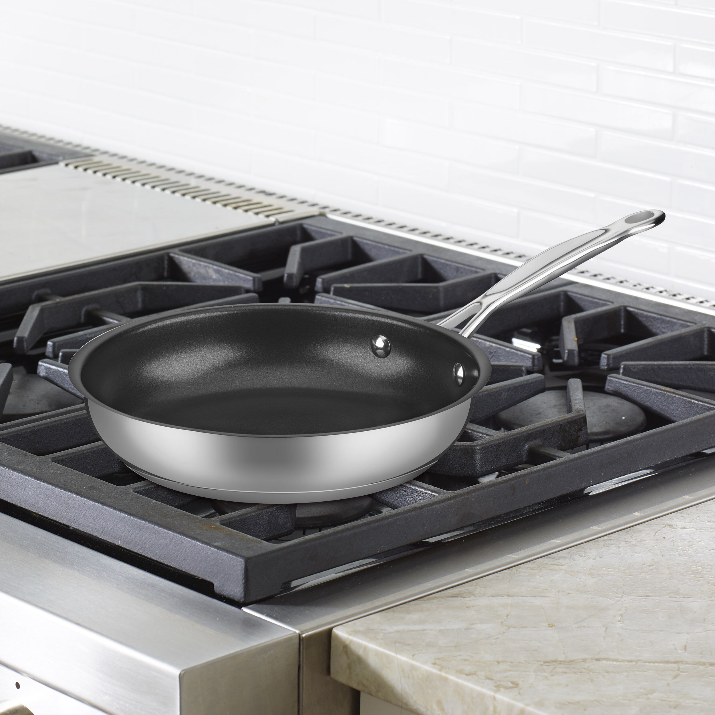 Cuisinart Chef's Classic Skillet 622C-22 - Thumbnail 2
