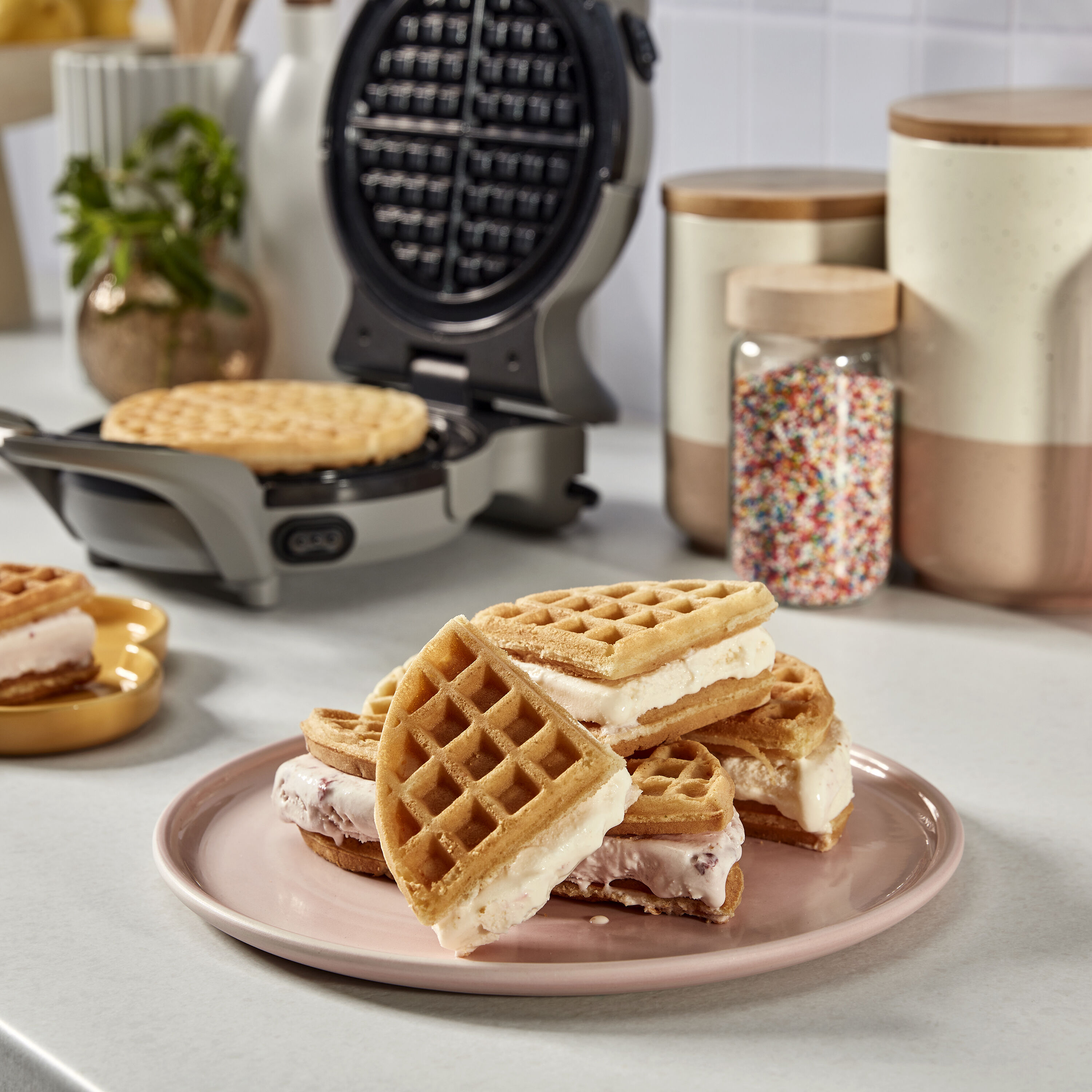 Grill Cuisinart Griddler And Waffle Maker With Removable Plates
