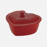 Discontinued 2 Quart Heart Baker with Lid 1