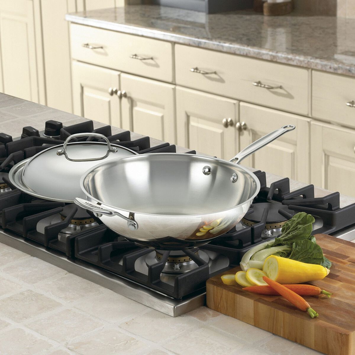 Discontinued 12'' Stir Fry Pan with Cover 1