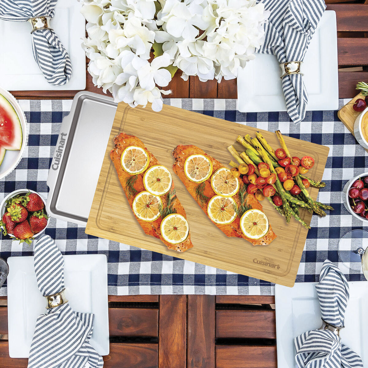 Bamboo Cutting Board with Slide Out Tray 10