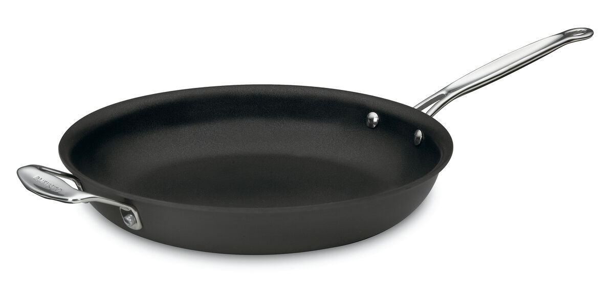 Chef&rsquo;s Classic &trade; Nonstick Hard Anodized 12&rdquo; Skillet