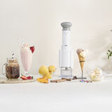 FastFreeze&trade; Ice Cream Maker