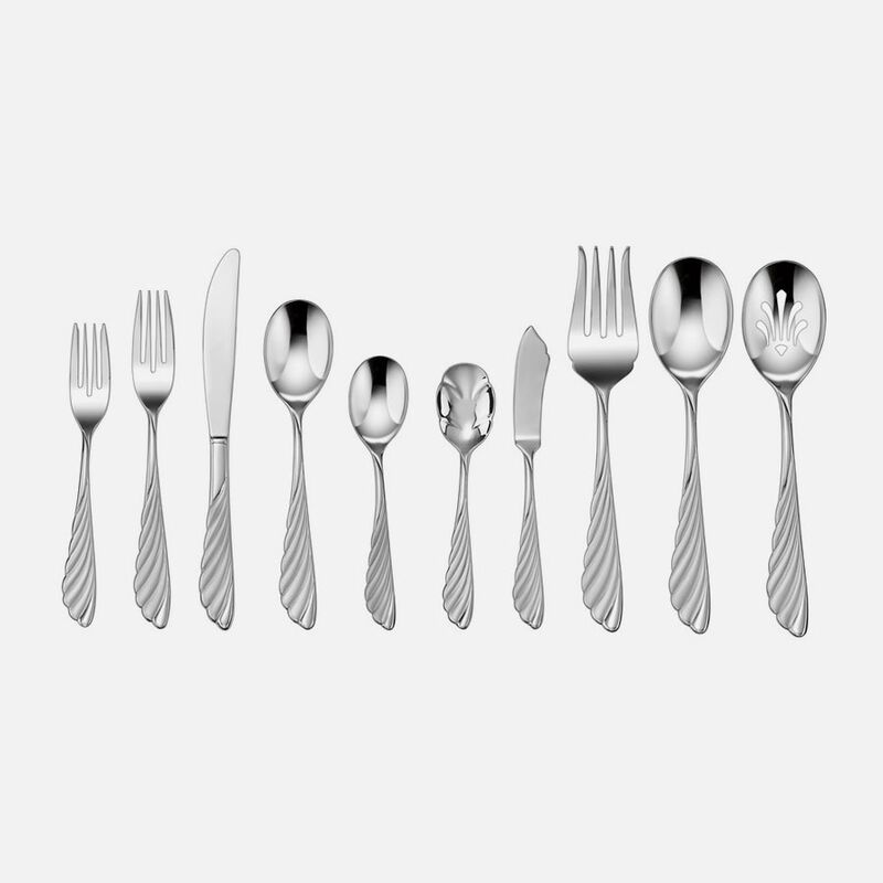 Discontinued La Plume 45 Piece Set