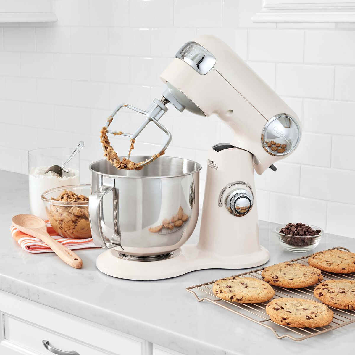 Discontinued Precision Master 5.5-Quart Stand Mixer 3