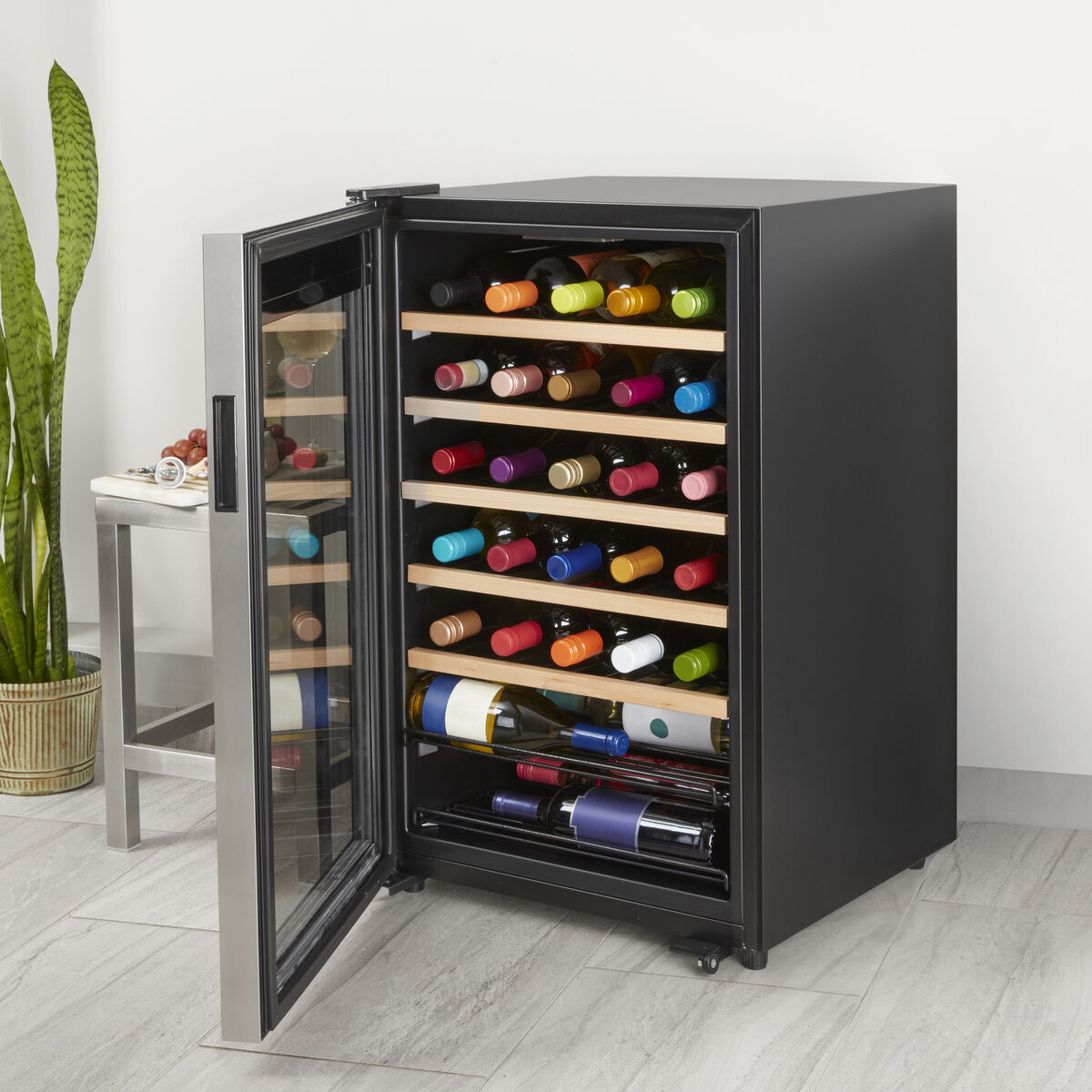 Discontinued Private Reserve&reg; 30-Bottle Wine Cellar with Compressor 3