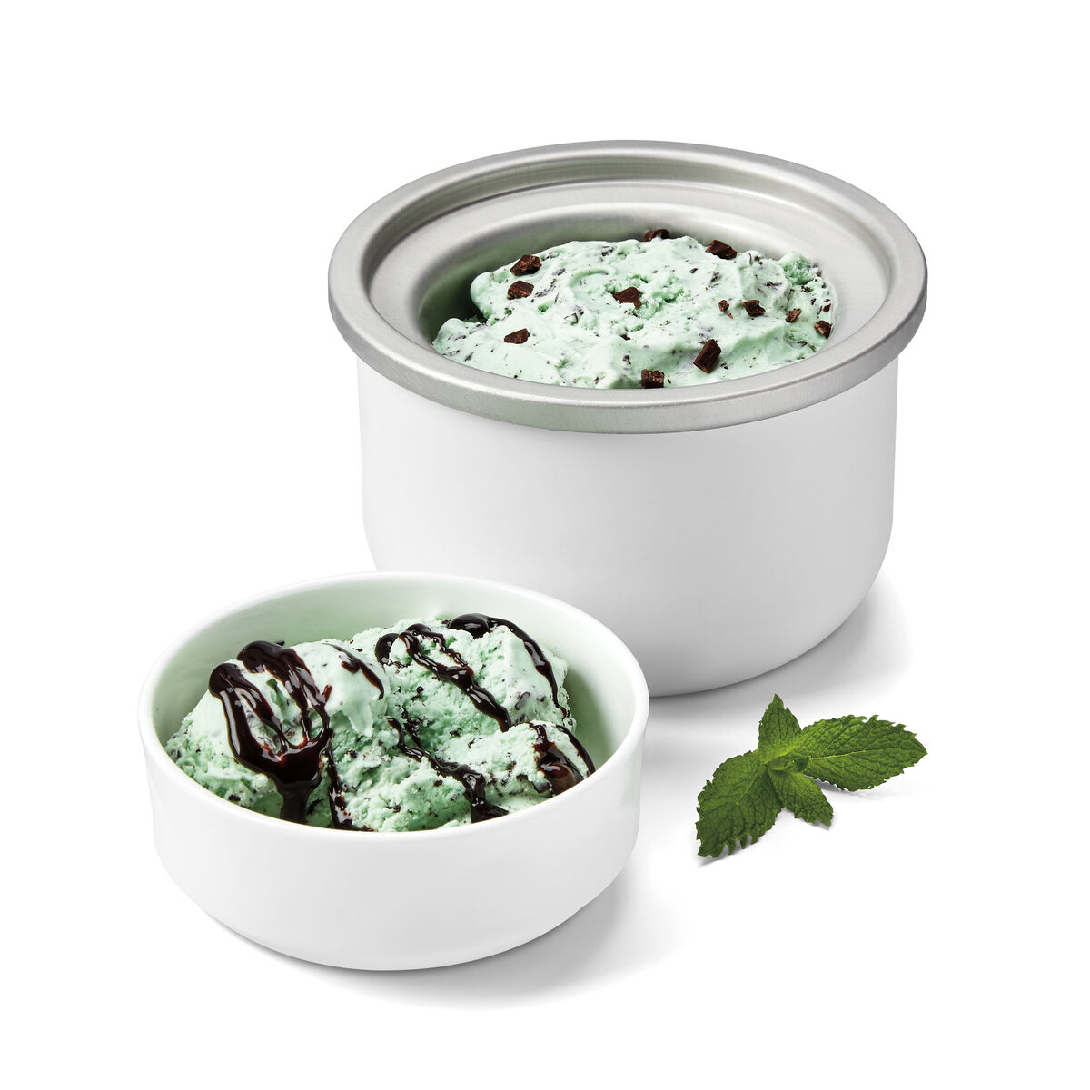 47th & Main Glossy White Ice Cream Bowl – Single Ceramic Dessert Bowl, Nana's Style