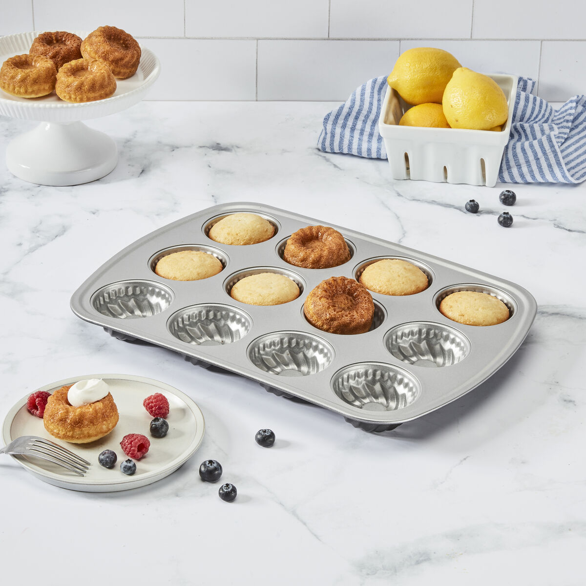 Chef's Classic&trade; Non-Stick 12-Cup Mini Fluted Cake Pan 2