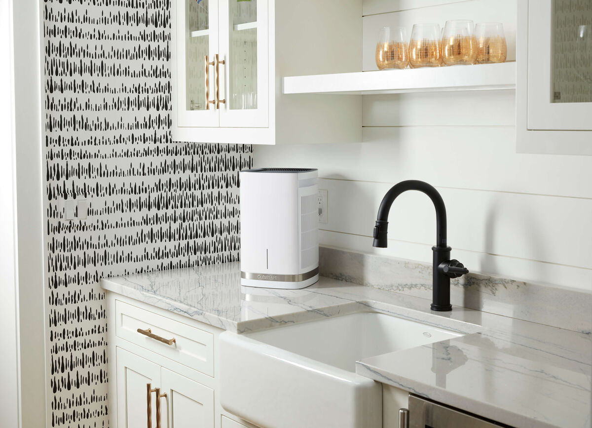 Discontinued Countertop HEPA Air Purifier 4