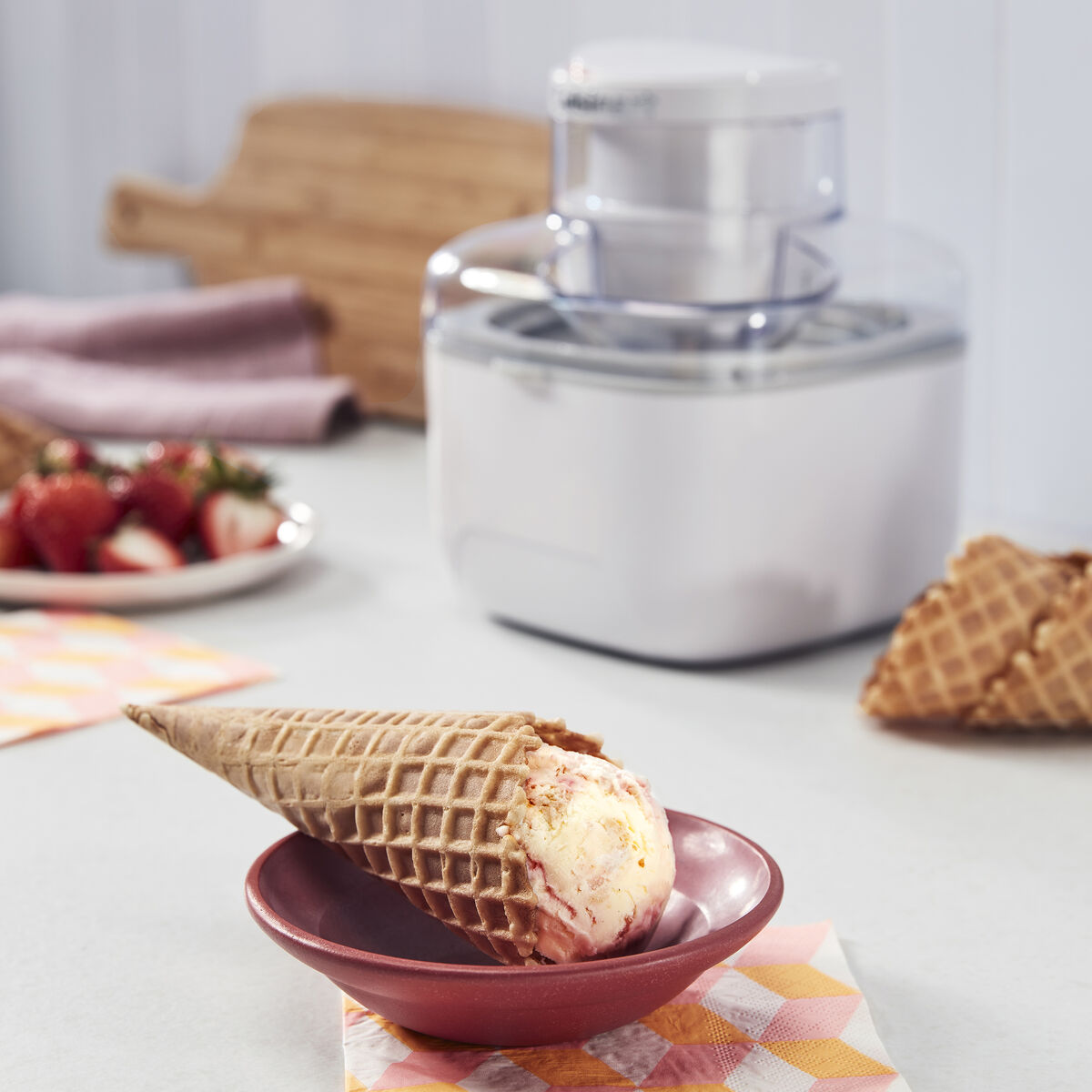 1 Pint Wonder Ice Cream Maker - Cuisinart