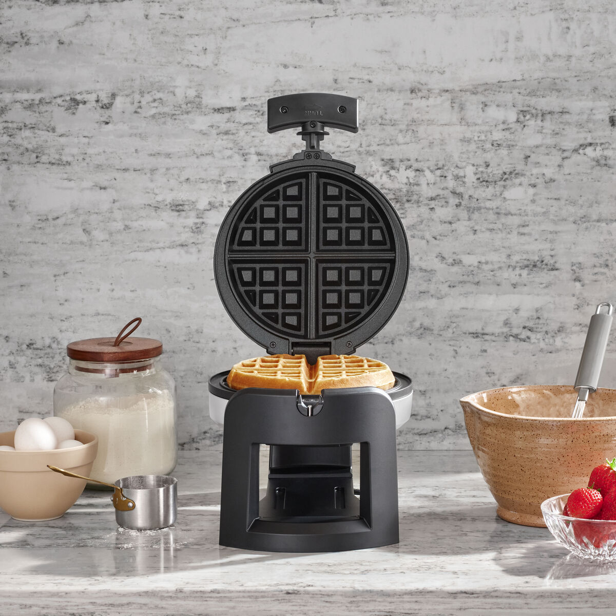 Round Flip Belgian Waffle Maker