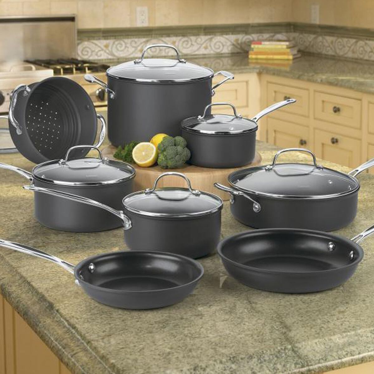 Discontinued 14 Piece Cookware Set 2