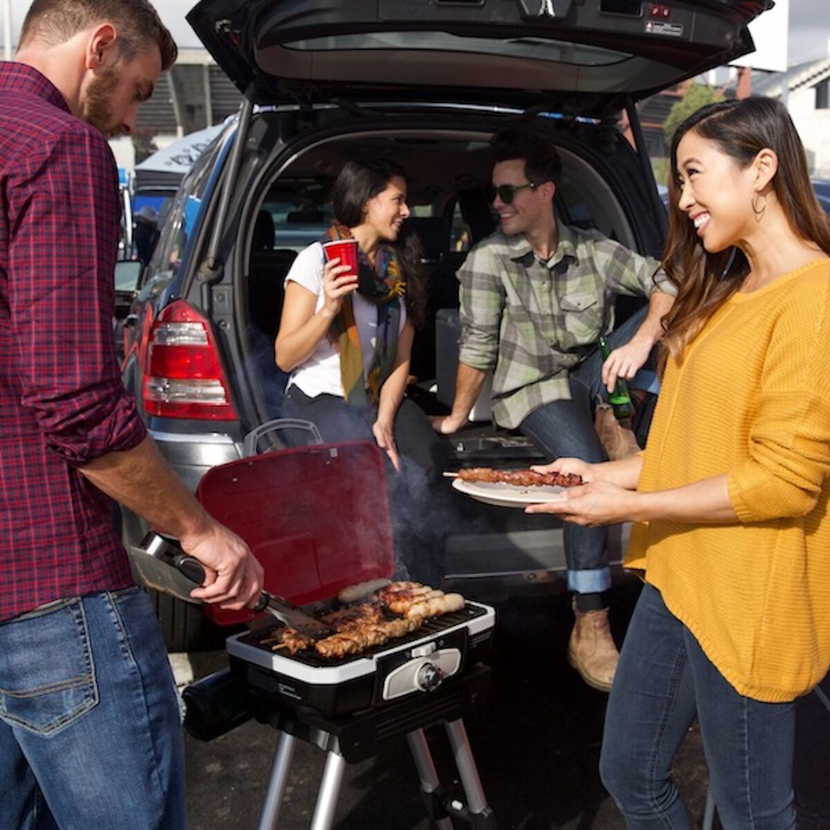 Discontinued Petite Gourmet Portable Gas Grill with VersaStand 6