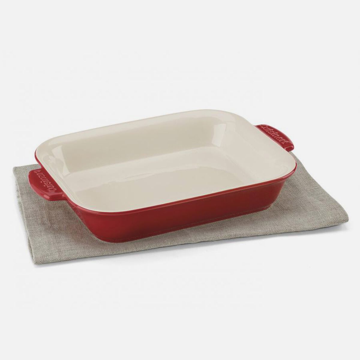 Discontinued 2 Quart Medium Rectangular Baker 1