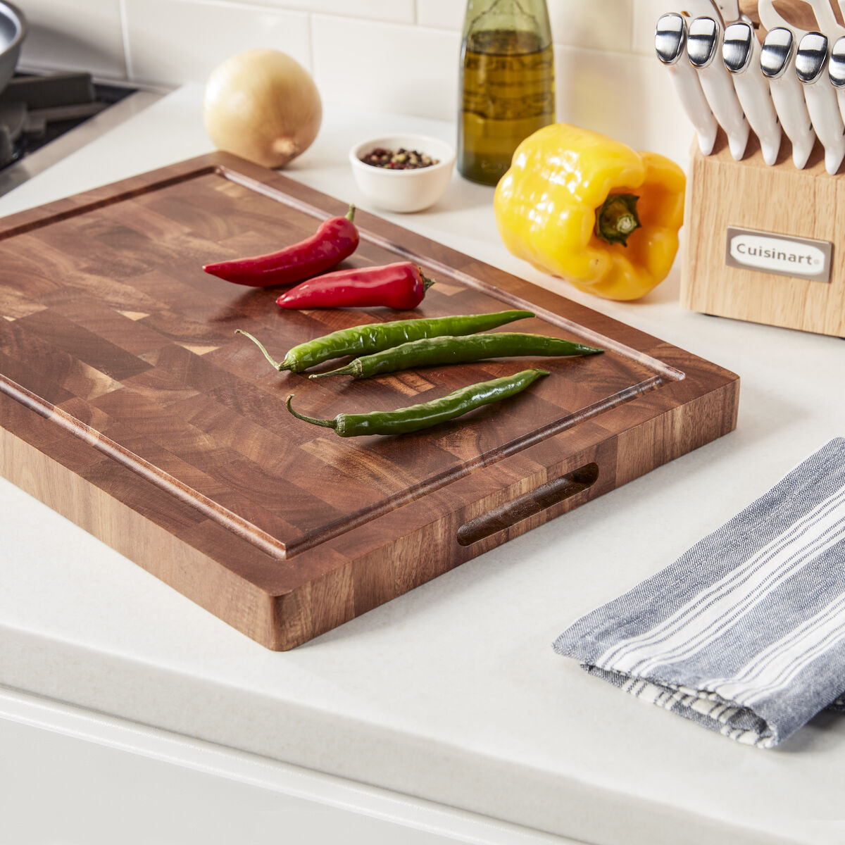 17" Reversible End Grain Acacia Cutting Board 3