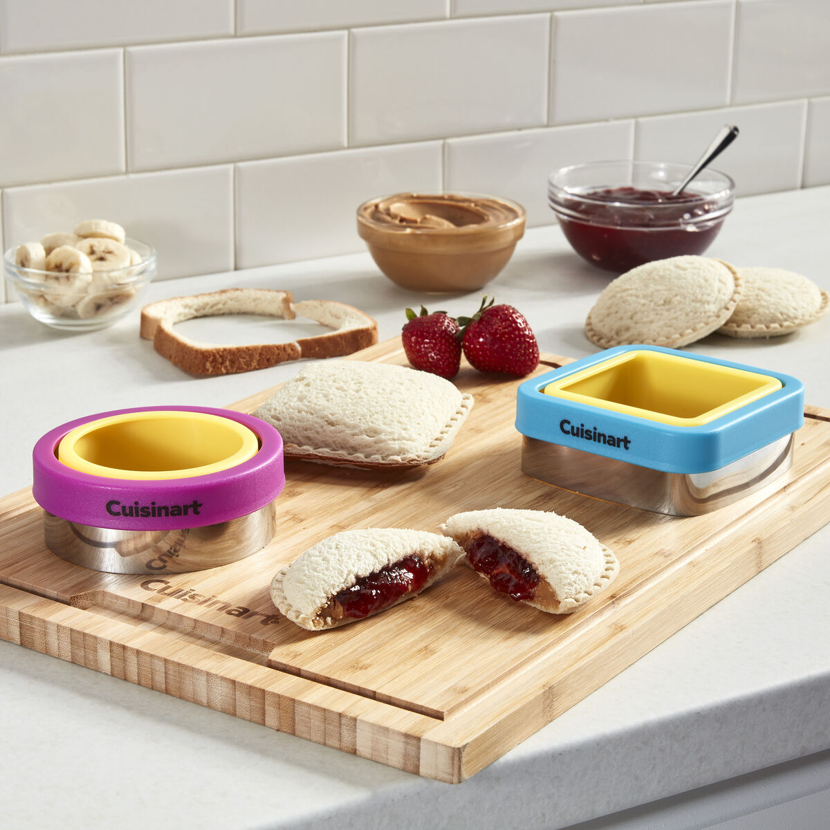 Discontinued 2pc Sandwich Cutter and Sealer Set 5