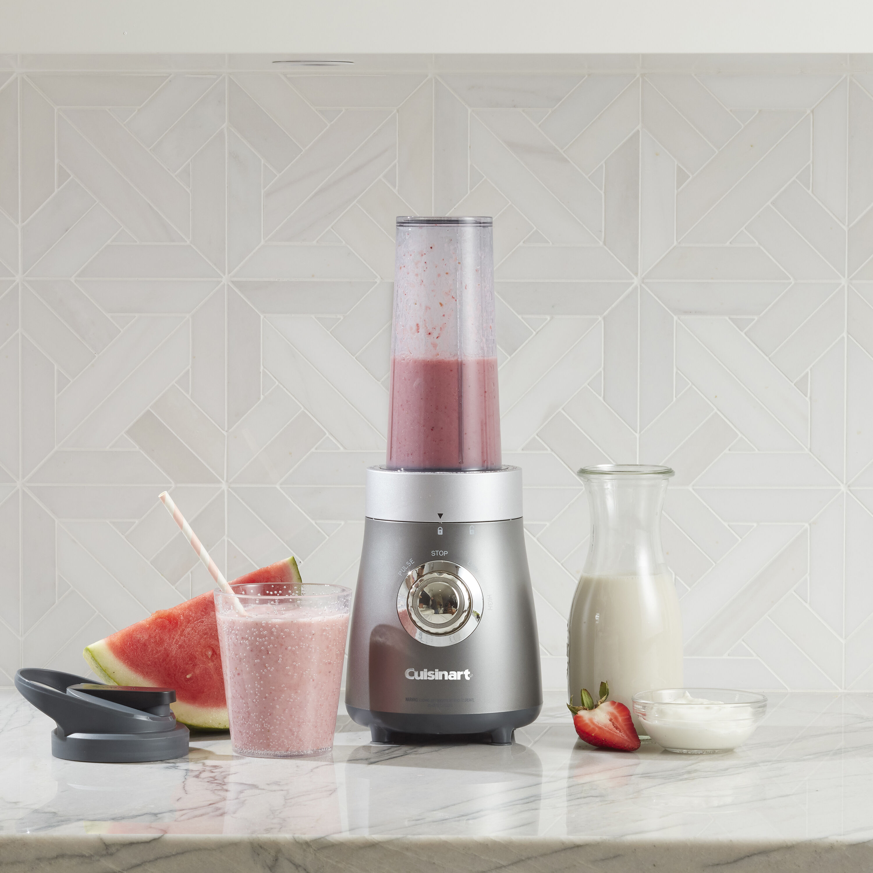 Cuisinart コンパクトジューサー＆ブレンダー CBJ-450J Discontinued Cuisinart Compact Blender Juice Extractor Combo
