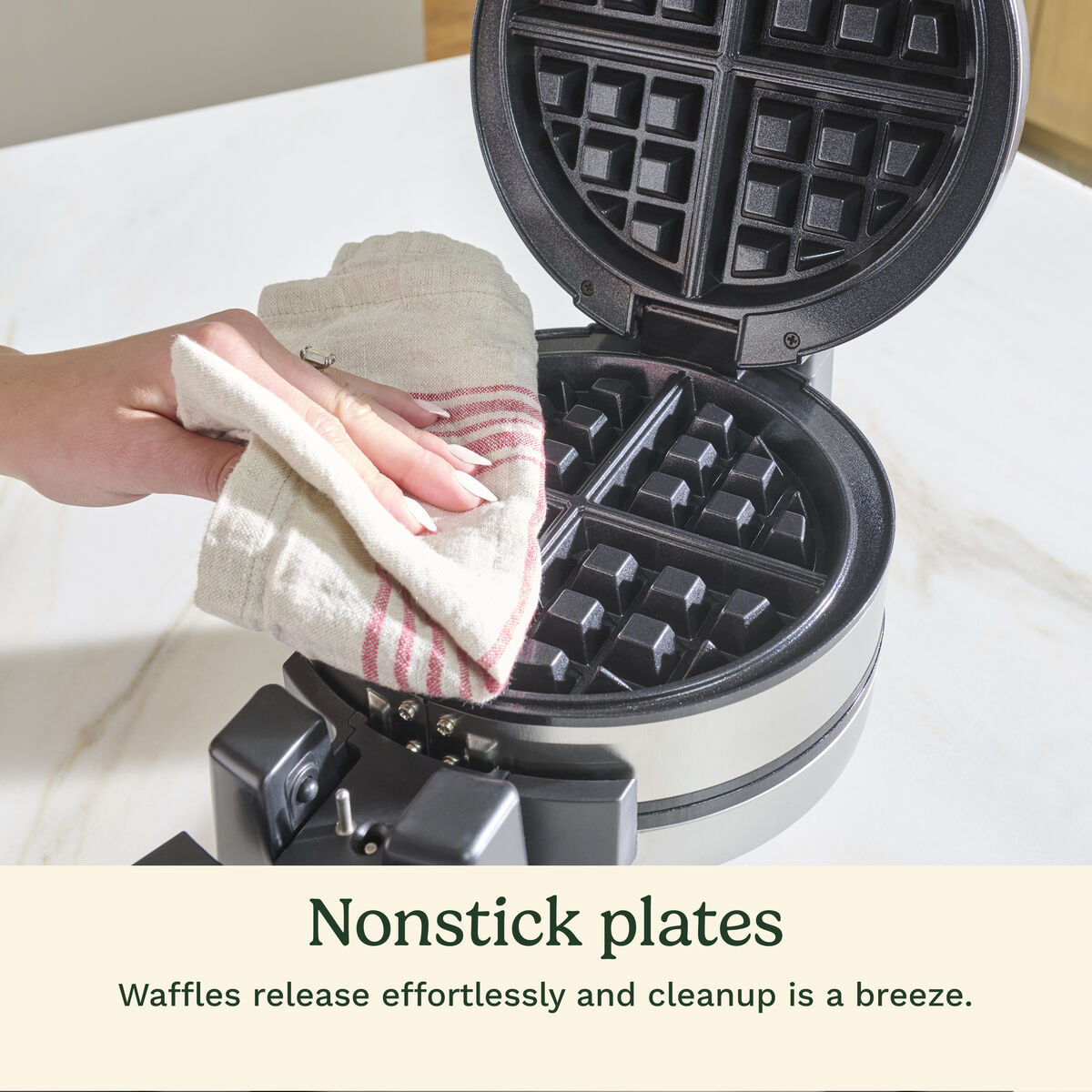 Double Flip Belgian Waffle Maker