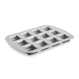 Chef's Classic&trade; Non-Stick 12-Cup Mini Brownie Pan 1