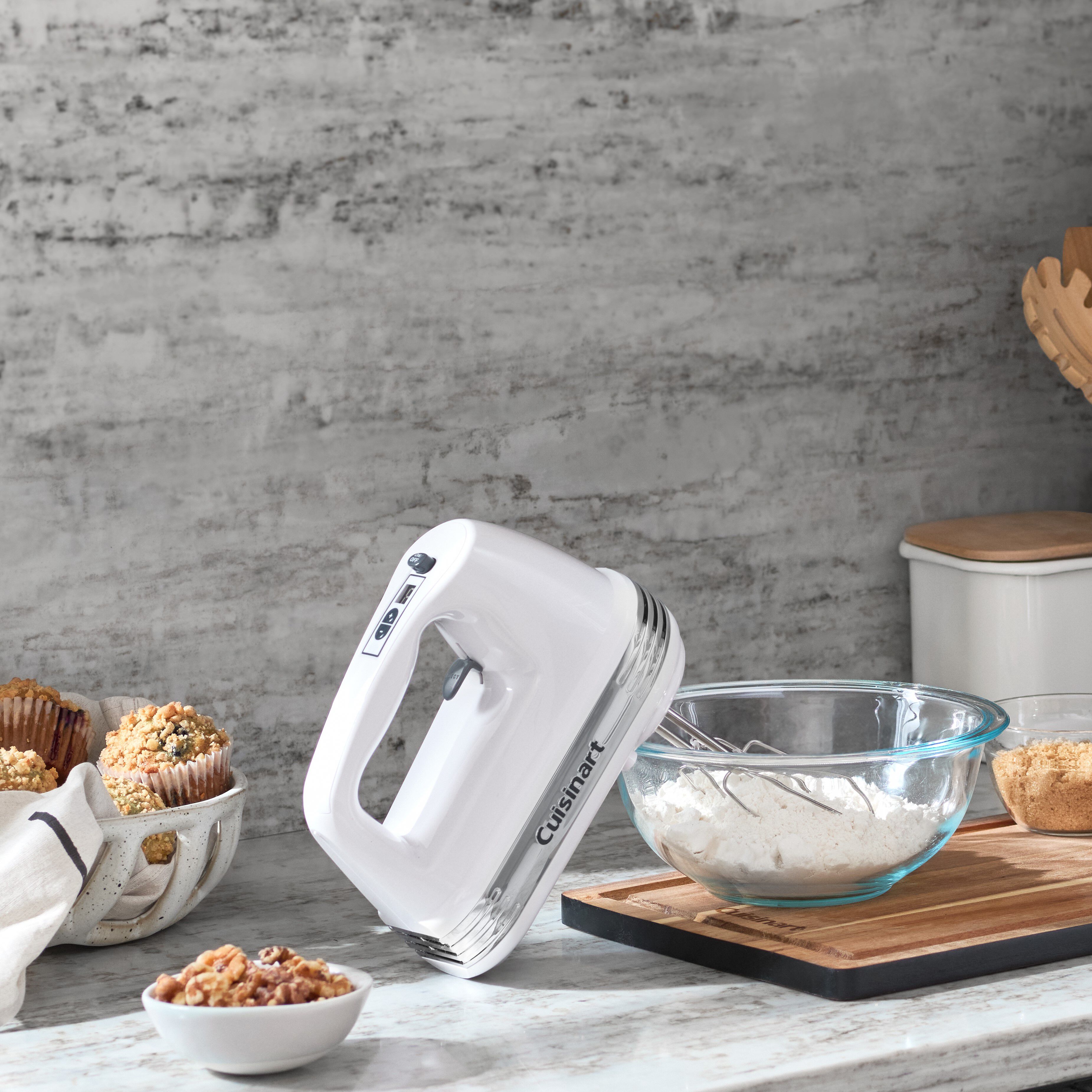 Power Advantage Plus 9 Speed Hand Mixer w/ Storage Case (HM-90S