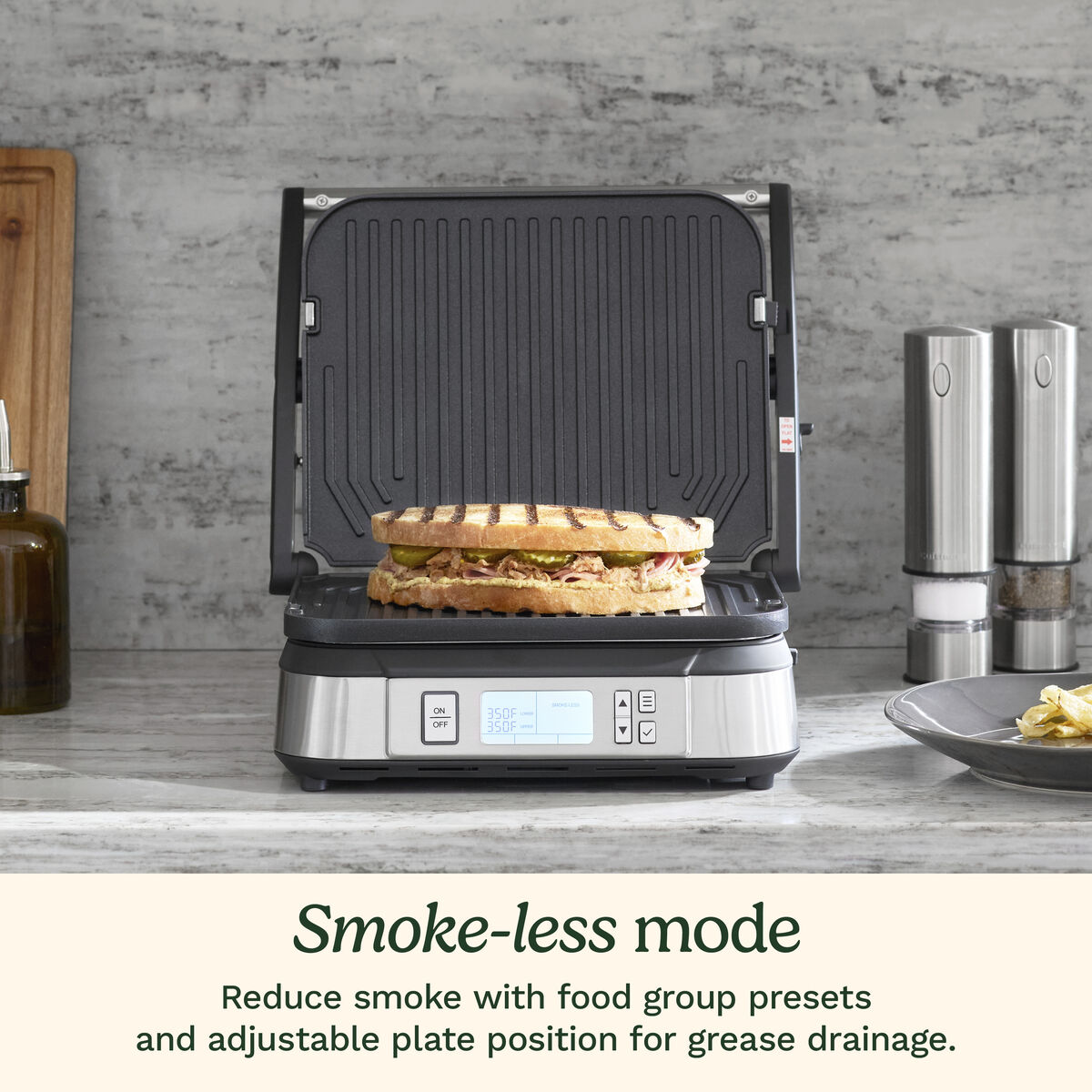 Griddler&reg; with Smoke-Less Mode