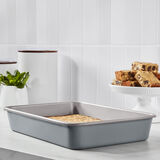 Discontinued Culinary Collection 13&rdquo; x 9&rdquo; Cake Pan 4