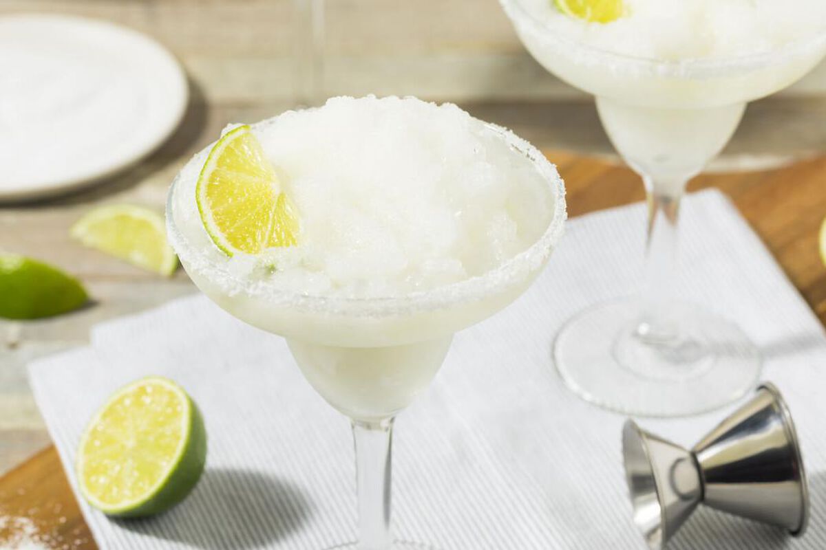 Classic Frozen Margarita - 7 (8 oz) servings-1