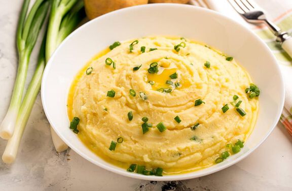 Garlic &amp; Chive Mashed Potatoes - 12 Servings