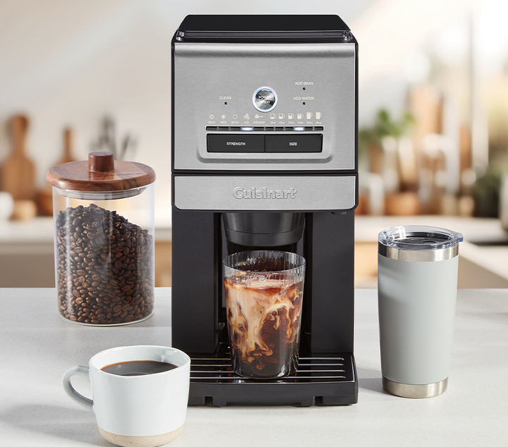 coffee maker with iced coffee 