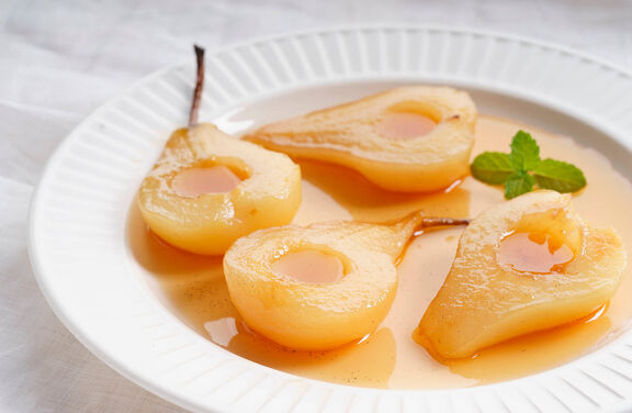 Vanilla Bean Poached Pears
