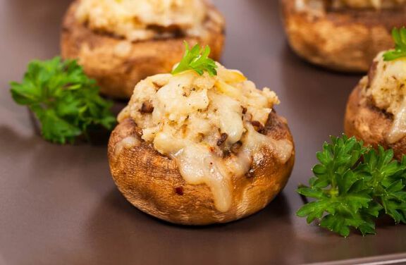 Spinach, Feta &amp; Artichoke Stuffed Mushrooms