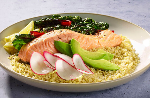 Quinoa Bowl with Salmon and Greens